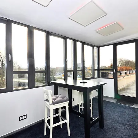 Appartement Zentral, Am Park Mit Parkplatz *
